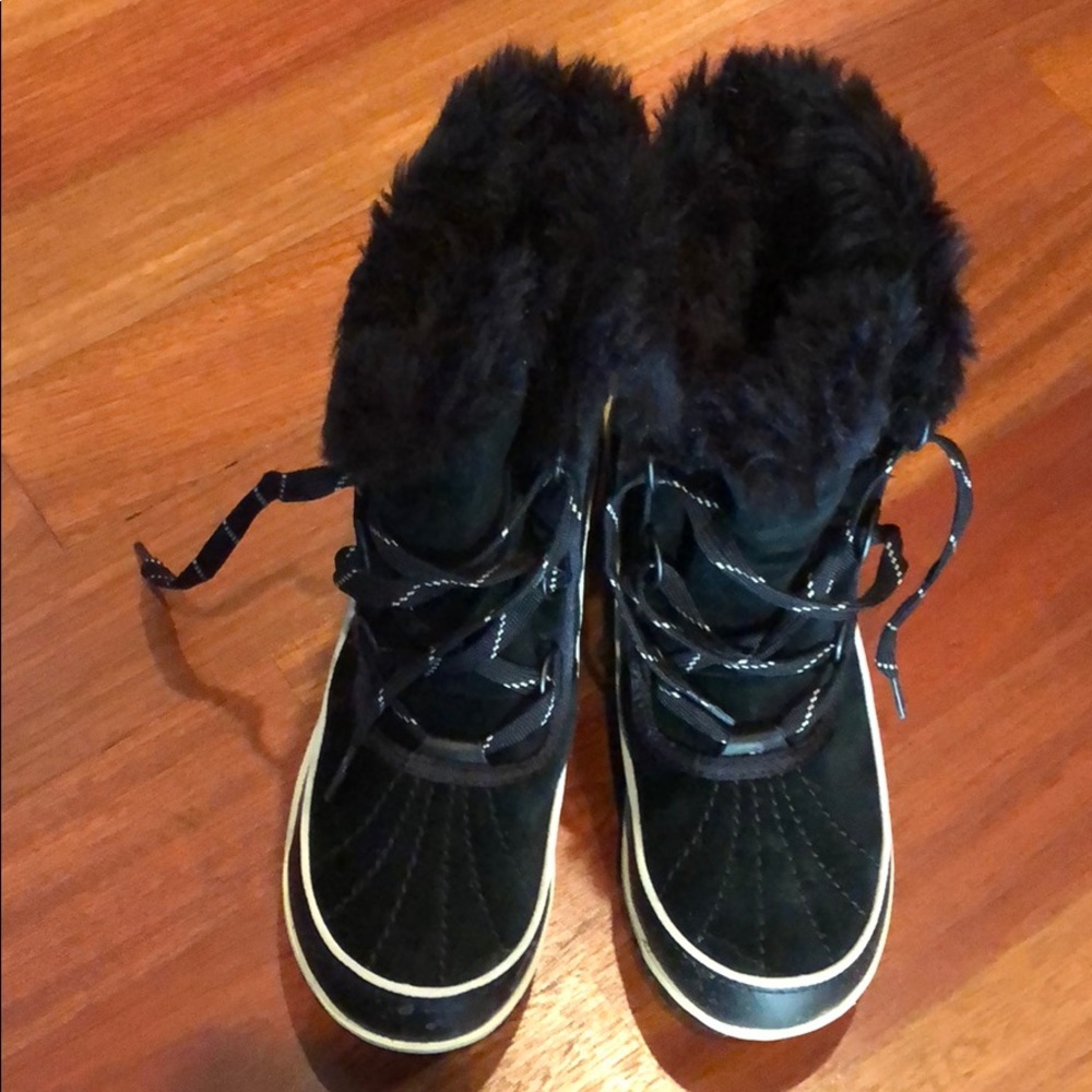 Sorel Tivoli boots 6.5